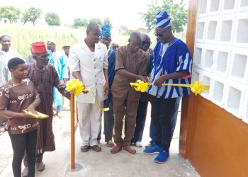 Oti/ Education : l’ONG Ossara  offre un bâtiment scolaire à l’EPP Biaga
