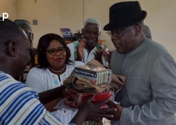 Doufelgou/ Education :  le Conseil des Leaders Defalois fait don de kits scolaires aux enfants nécessiteux de la commune Doufelgou 2