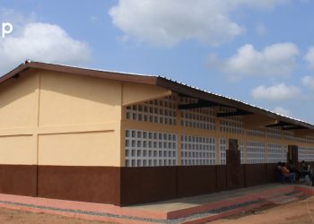 Des infrastructures scolaires et socio-économiques réceptionnées à Zooti-Glopé