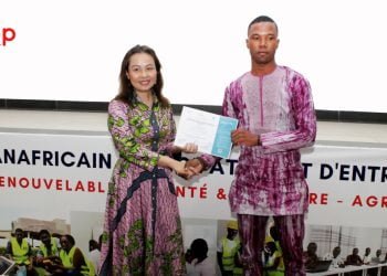 Fin de formation aux métiers du numérique : 67 apprenants reçoivent leur attestation