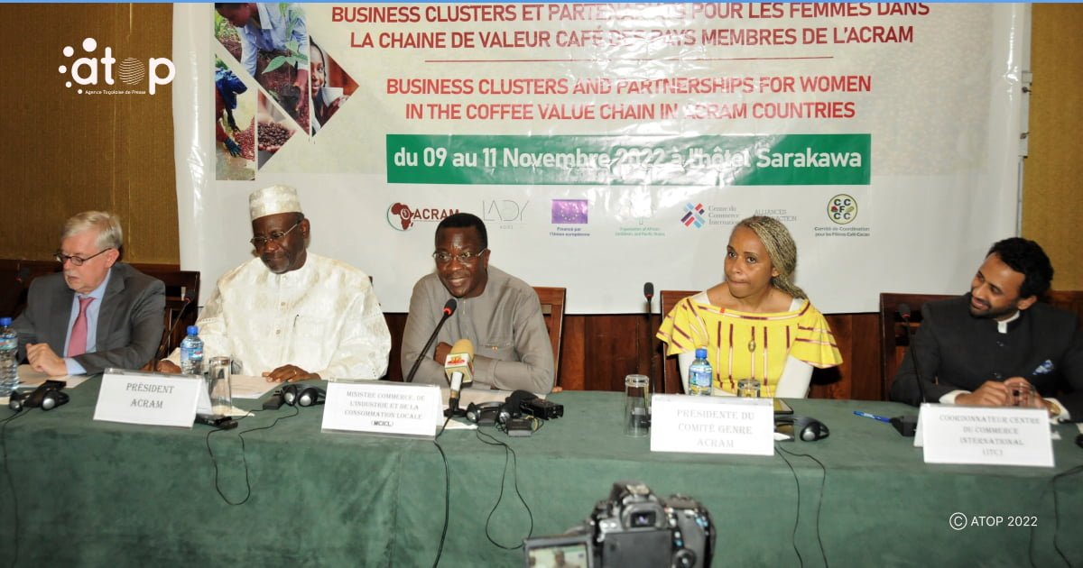 Atop.tg Formation des femmes daffaire du cafe