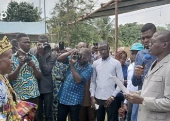 Agoé-nyivé / Chefferie traditionnelle :  togbui Takpoe Komlan François VI  a reçu son arrêté