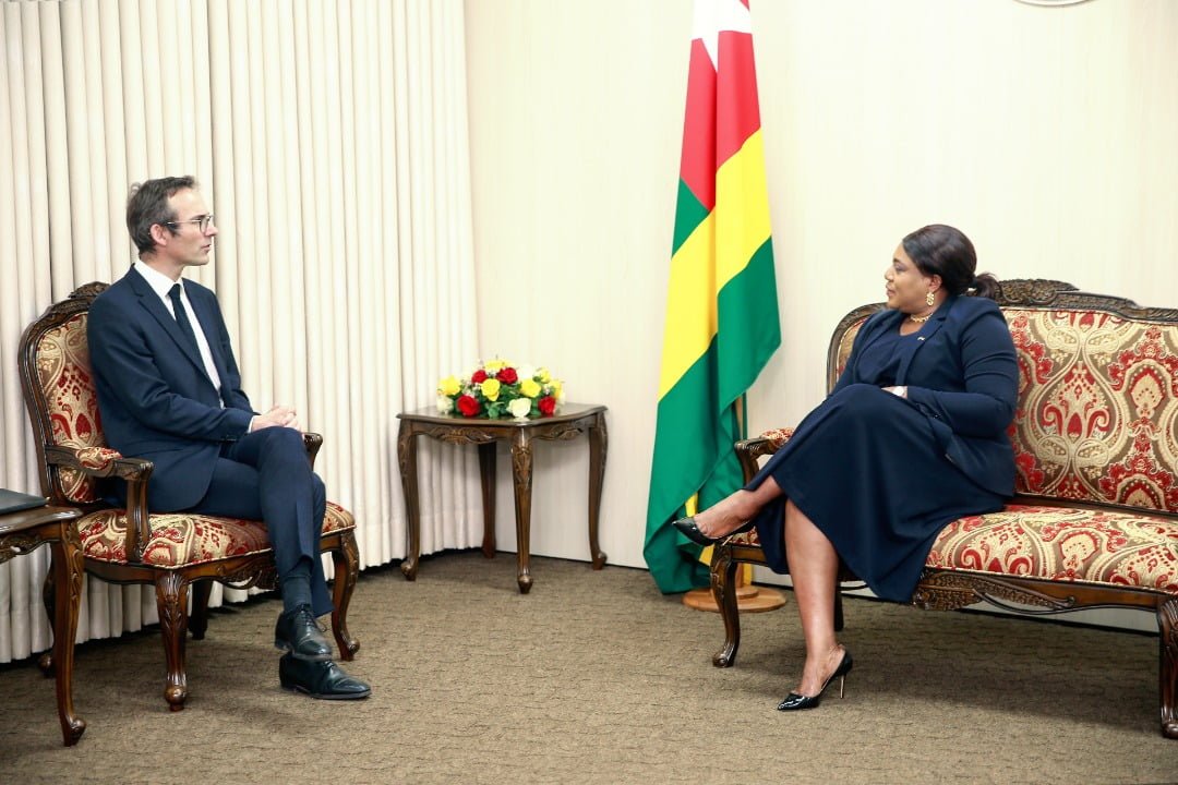 Atop.tg Mme Tsegan et le nouvel ambassadeur de France au Togo debattent de la cooperation parlementaire