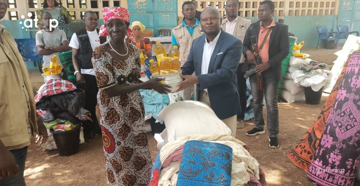 Atop.tg le gouvernement assiste les familles deplacees dans les Savanes