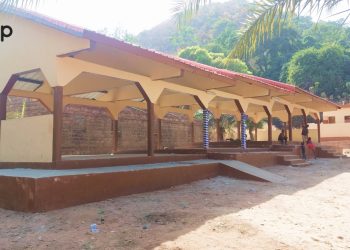 Bassar :  deux hangars modernes et des latrines réceptionnés au marché de Kabou-sara