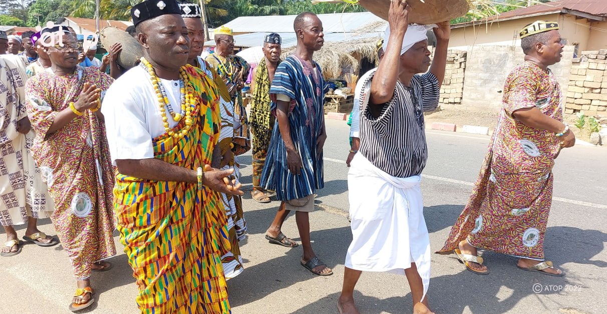 Atop.tg les peuples ewe de kpele et dAkata dans les preparatifs dEwemoza ʺ