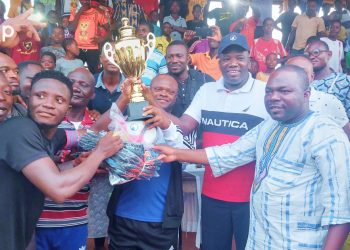 Football : tournoi de solidarité pour le développement dans la commune yoto1 : l’uniport d’Awouté kondji enlève la coupe