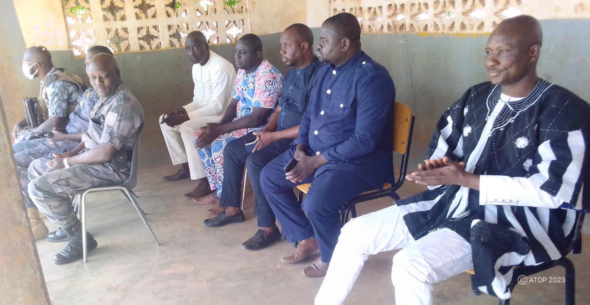 Atop.tg la promotion du prefet Cdt Yanani Tiekabe au grade de Lt col. celebree a Timbou