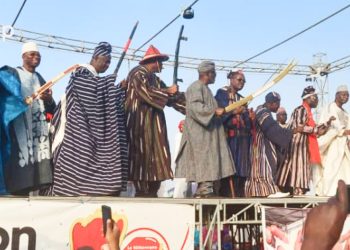 Tchaoudjo /  Fête traditionnelle « Adossa-Gadao » : le ministre d’Etat Payadowa Boukpessi préside l’apohéose à Sokodé