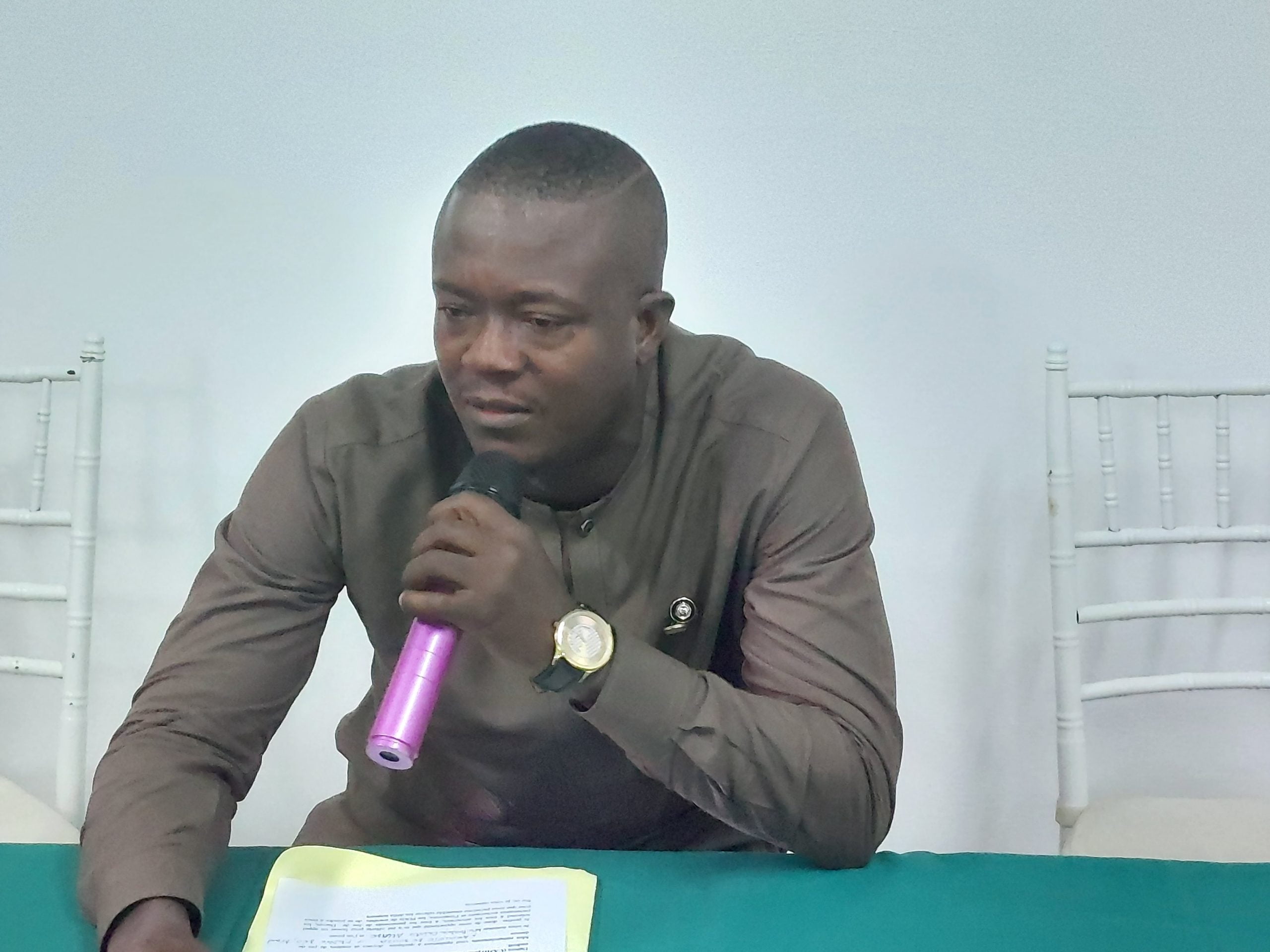 Le president de la FEJEDAT M. Teou scaled