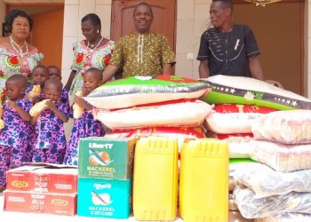 Kloto/social : des kits alimentaires aux pensionnaires de l’orphelinat Monseigneur Seshie