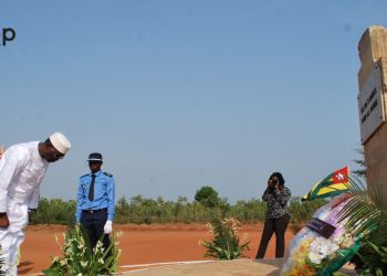 49eme anniversaire de l’attentat de Sarakawa : un dépôt de gerbe de fleurs en hommage aux martyrs à Lomé