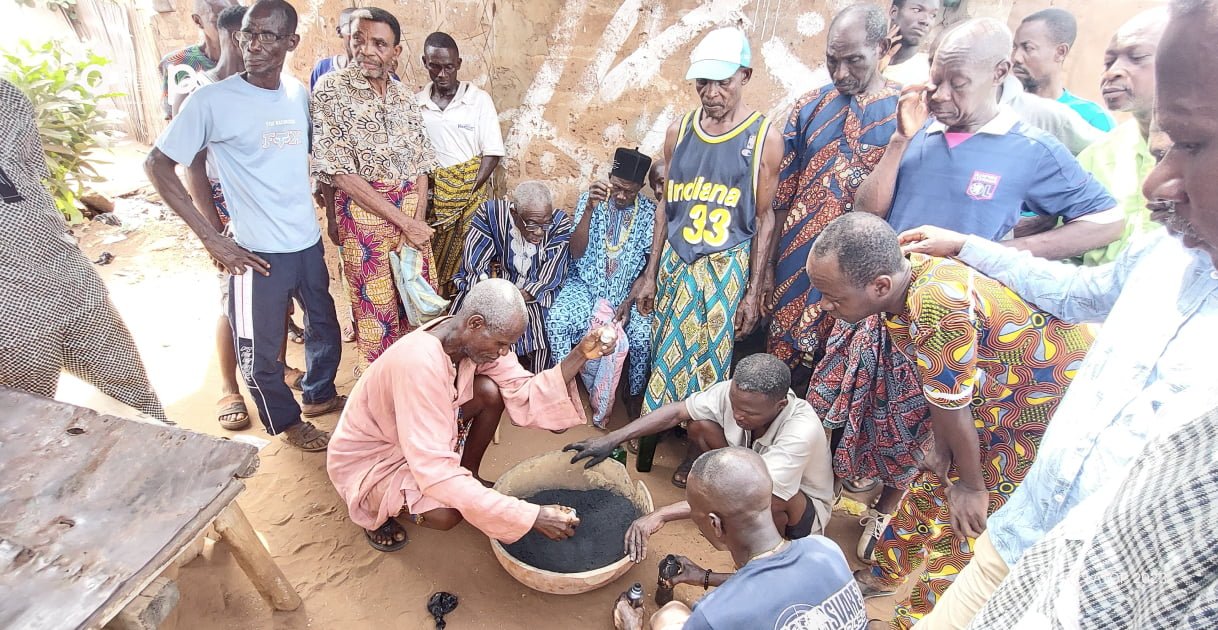 Yoto/ des rituels traditionnels en mémoire des aïeux à Tchekpo dédékpoe 1 Atop.tg des rituels traditionnels en memoire des aieux a Tchekpo dedekpoe