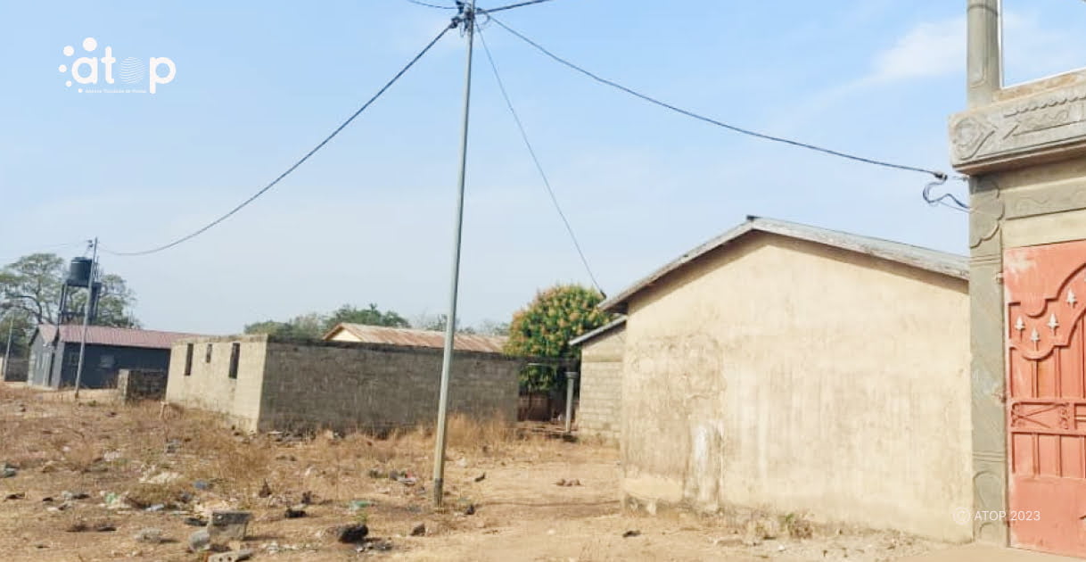Atop.tg le quartier Kouboni desormais electrifie