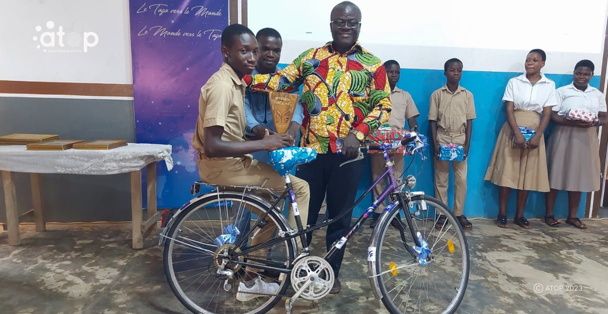 Atop.tg leleve Amenoudzi komi du lycee dAdeta remporte la premiere edition