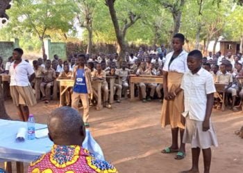 Bas-mono/ lutte contre les grossesses en milieu scolaire : les élèves du secondaire de la commune de bas-mono 2 sensibilisés.