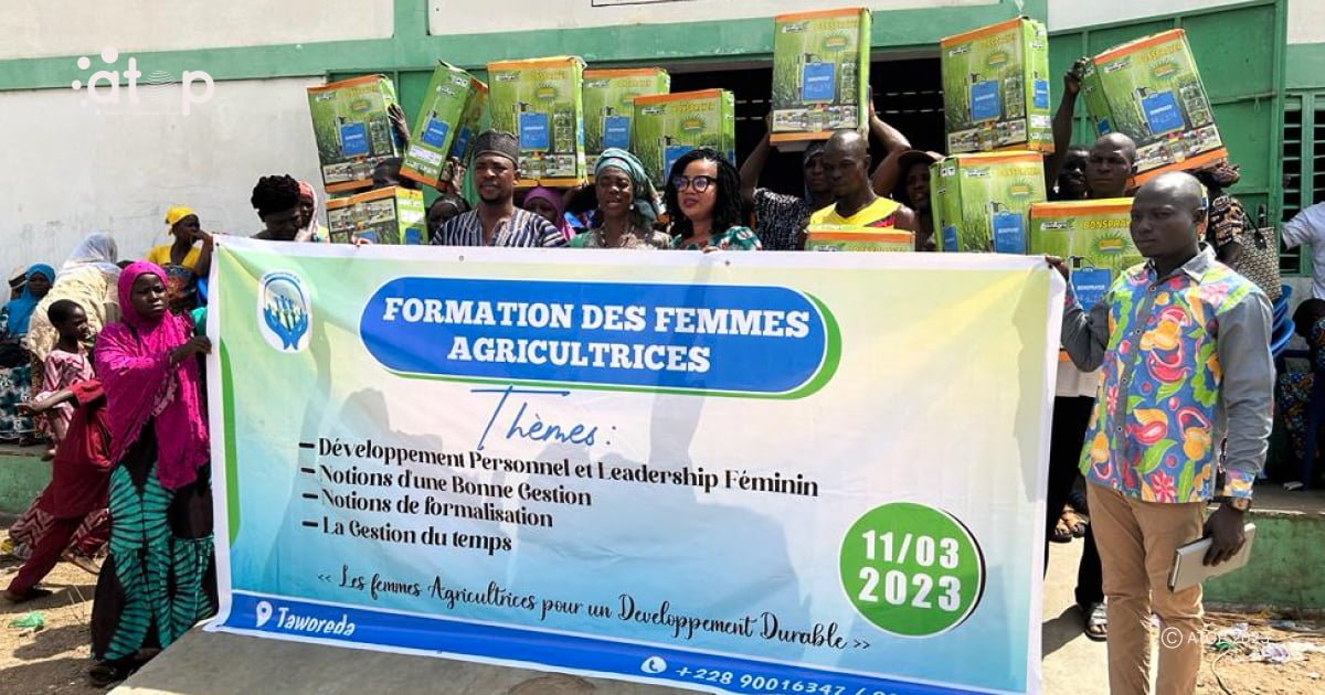 Tchaoudjo/journée internationale des droits de la femme : 200 agricultrices de Taworeda outillées en développement personnel et en leadership 1 Atop.tg 200 agricultrices de Taworeda outillees en developpement personnel et en leadership