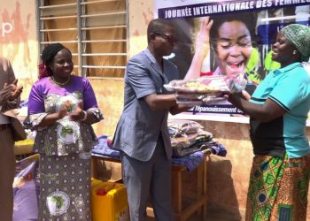 Binah/l’association Aurore a célébré en diferee la journée internationale des droits des femmes à Sirka