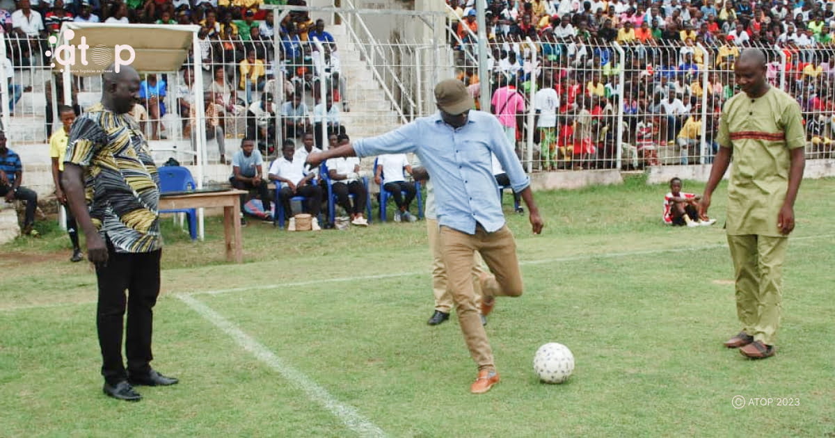 Atop.tg le lycee de Zomayi remporte le trophee aux depens du lycee de Kpodzi 1
