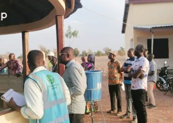 Cinkassé :  le ministre Agba a visité les travaux de réhabilitation des formations sanitaires  de la préfecture