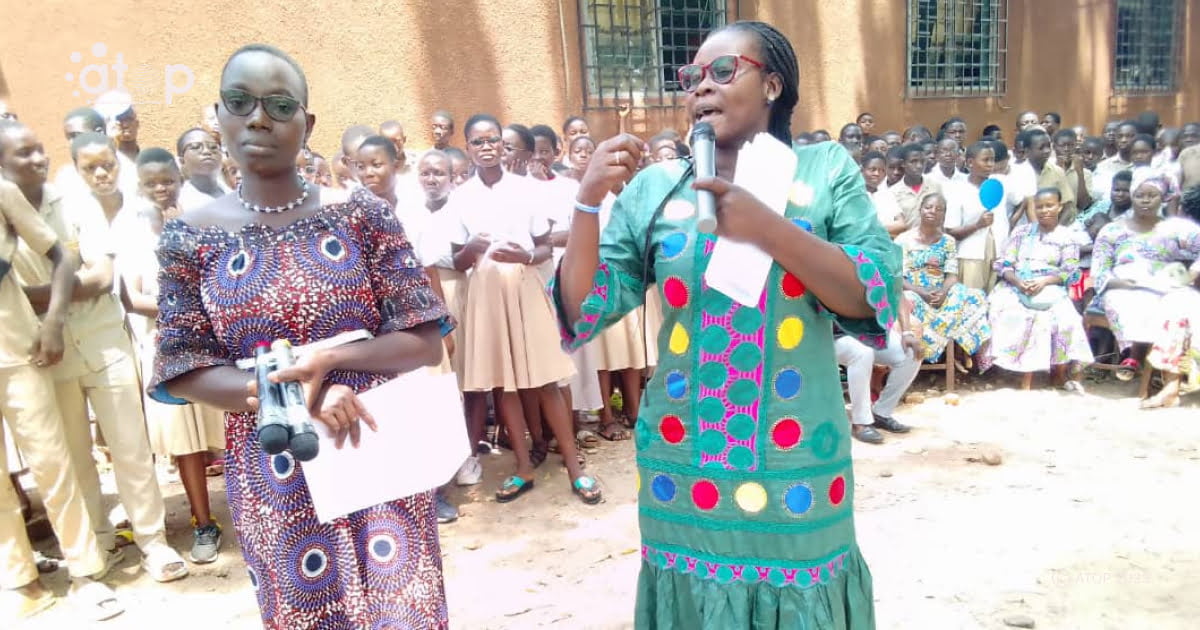 Atop.tg les femmes enseignantes des detablissements scolaires de lOgou 1 sensibilisees sur lapport du digital