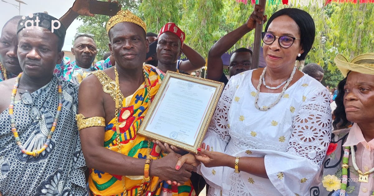 Atop.tg Togbui Ekumasi kludze II confirme chef du village de kpele Atime