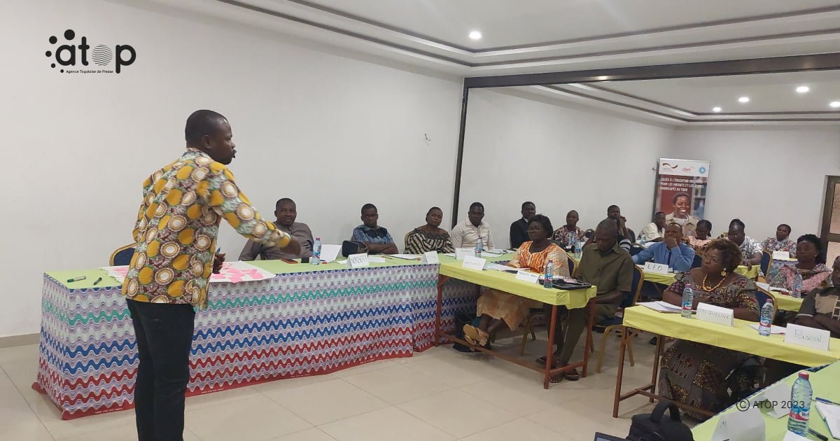 Atop.tg des enseignants et directeurs de 64 ecoles renforcent leurs capacites