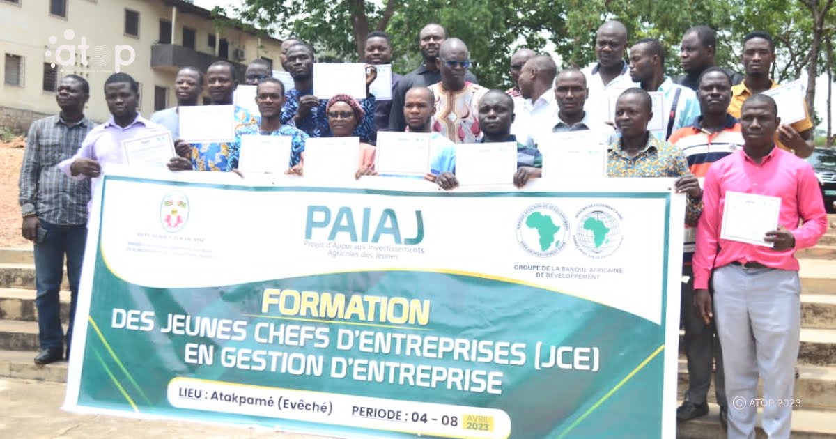 Ogou/ promotion de l’emploi : des jeunes chefs entrepreneurs agricoles sont formés sur les techniques de gestion d'entreprise à Atatkpamé. 1 Atop.tg des jeunes chefs entrepreneurs agricoles sont formes sur les techniques de gestion dentreprise a Atatkpame