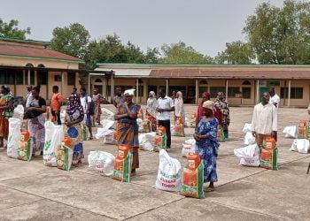 Kozah/ jeûne de ramadan : des kits alimentaires offerts aux familles démunies à Kara