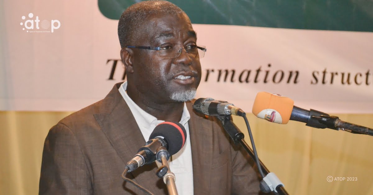 Atop.tg le ministre Gbegbeni ouvre les travaux de la derniere etape a kara