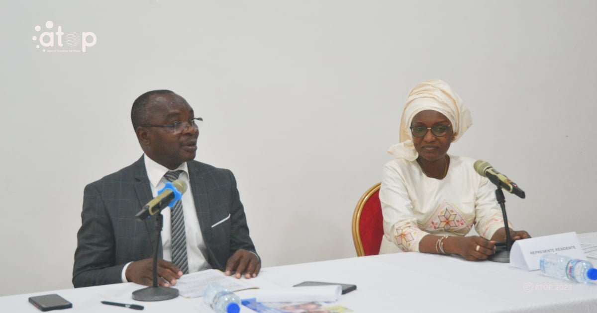 Projet d’appui au développement intégré de la petite enfance au Togo : un forum national pour approfondir les réflexions 1 Atop.tg un forum national pour approfondir les