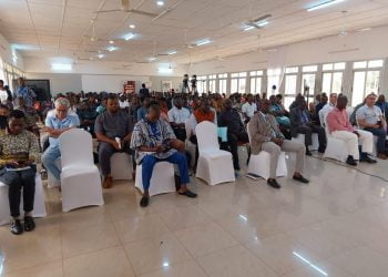 1er forum « Erasmus Afrique-monde » : les jeunes éclairés sur les perspectives d’emploi