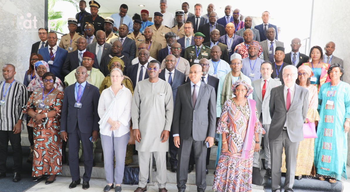 Atop.tg des acteurs nationaux impliques echangent leurs
