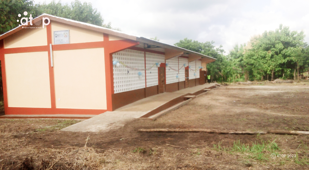 Zio/éducation: un bâtiment scolaire réceptionné à Kounicopé 1 Atop.tg un batiment scolaire receptionne a Kounicope