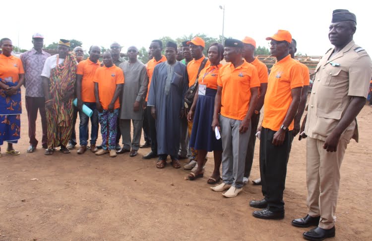 Officiels et membres du bureau