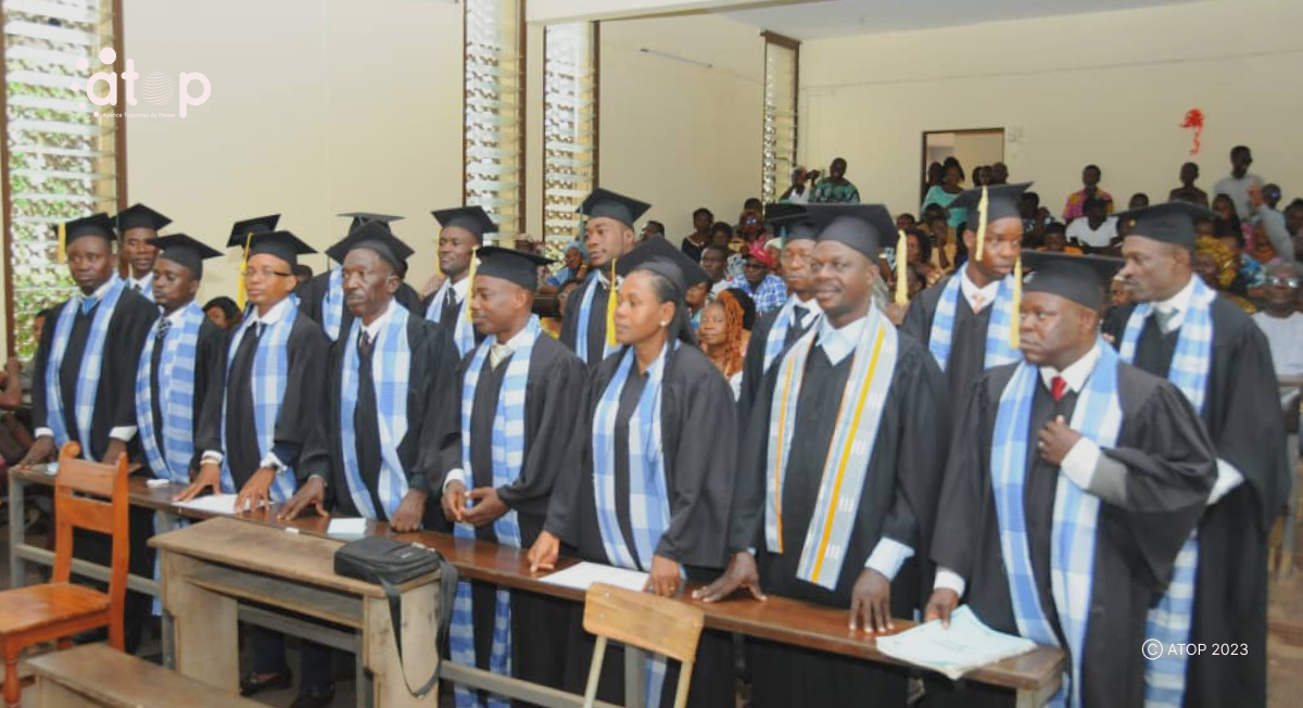 Atop.tg Les attestations de fin de formation decernees aux enseignants formateurs