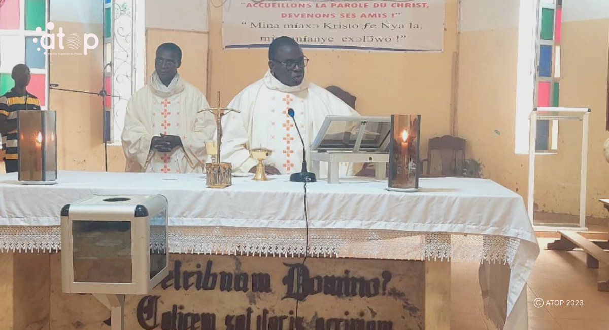 Atop.tg une messe daction de grace marque levenement a Agou