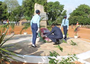 Journée nationale des martyrs : le ministre Yark Damehame a déposé une gerbe de fleurs au nom du chef de l’Etat