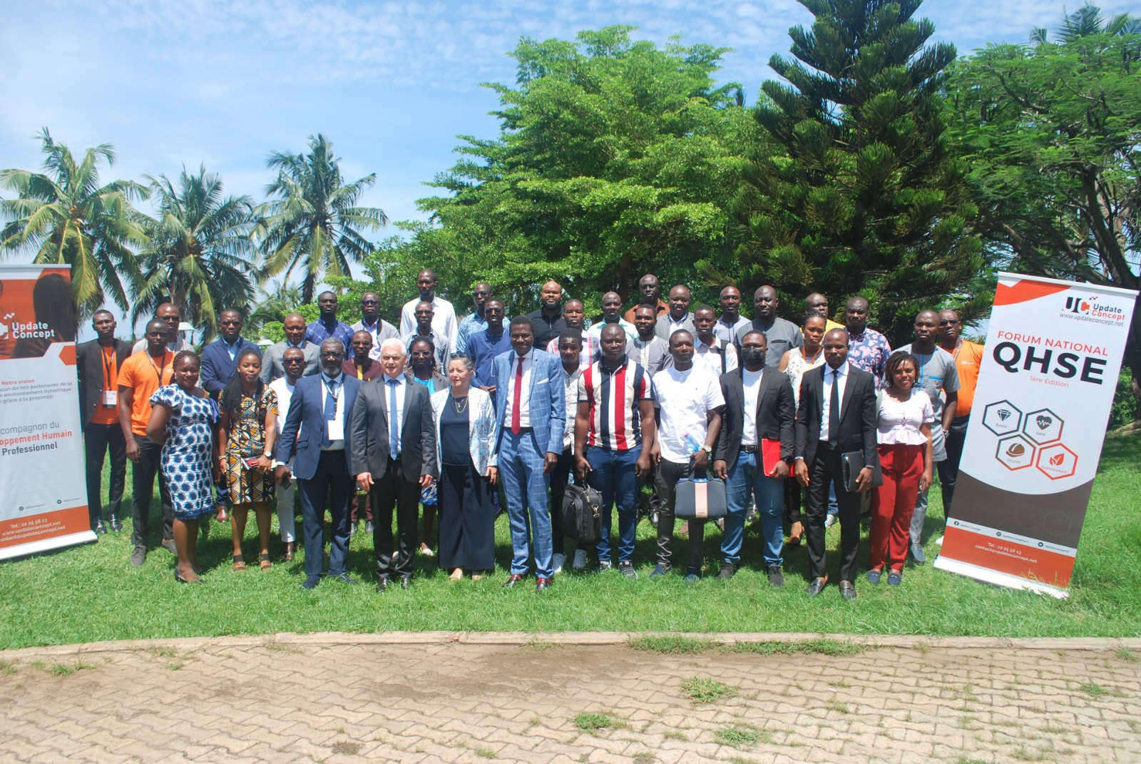 Amélioration de la vie des entreprises au Togo : un forum national sur le QHSE édifie les acteurs clés 1 Les participants au forum