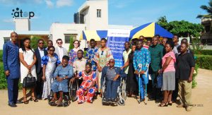 Atop.tg 150 jeunes handicapes beneficient des kits en equipement professionnel 2