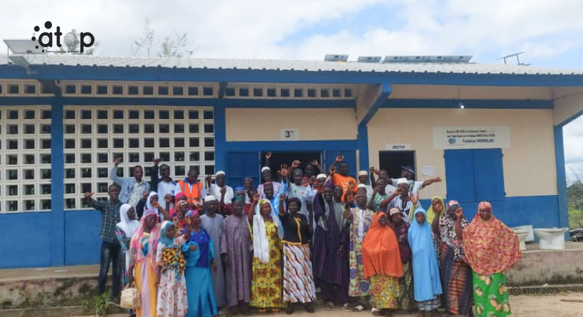 Atop.tg LONG PAFED electrifie le CEG Amaide rehabilite son forage et ses latrines 2