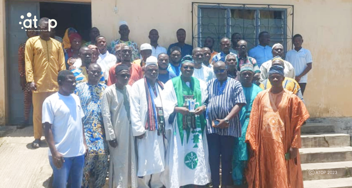 10 Les participants 1