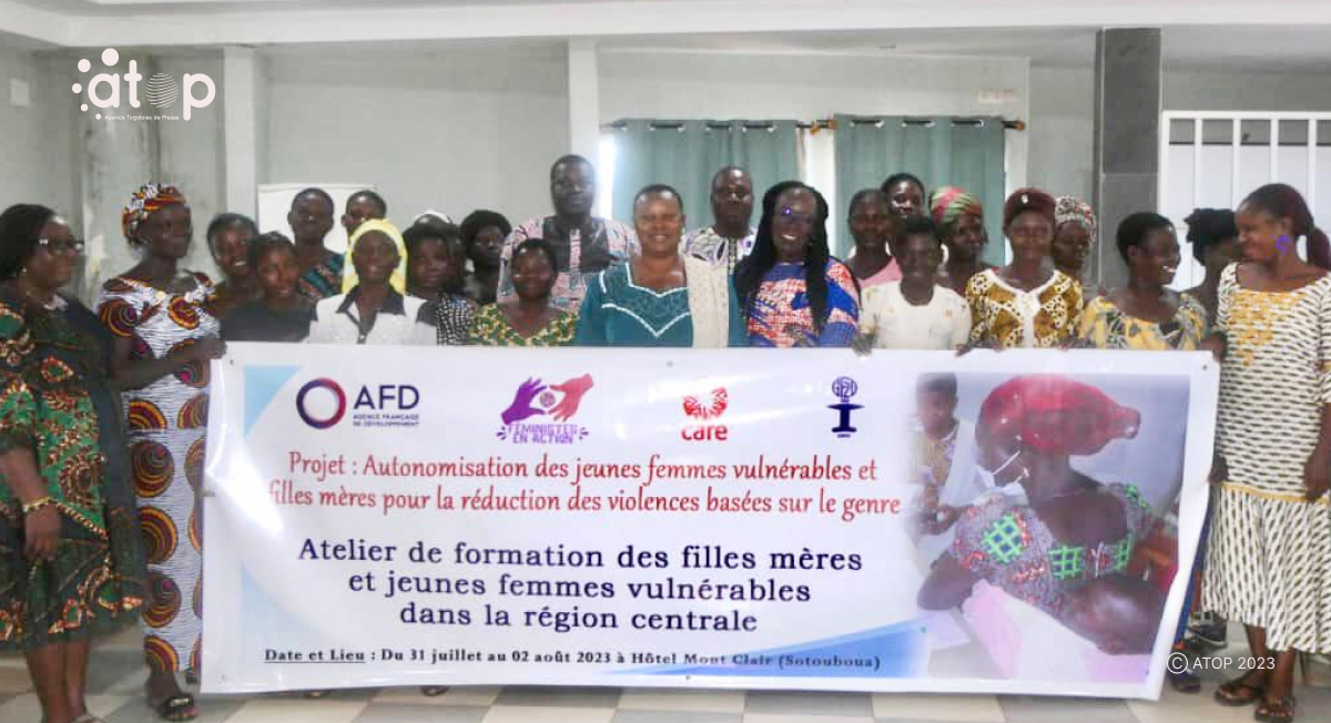 Atop.tg Le GF2D forme 20 filles meres et jeunes femmes vulnerables sur les droits humains