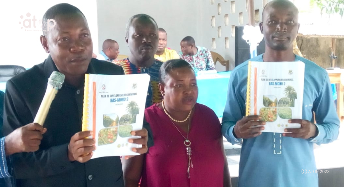 Plan de développement communal de bas-mono 2 : le document final validé à Attitogon 1 Atop.tg le document final valide a Attitogon