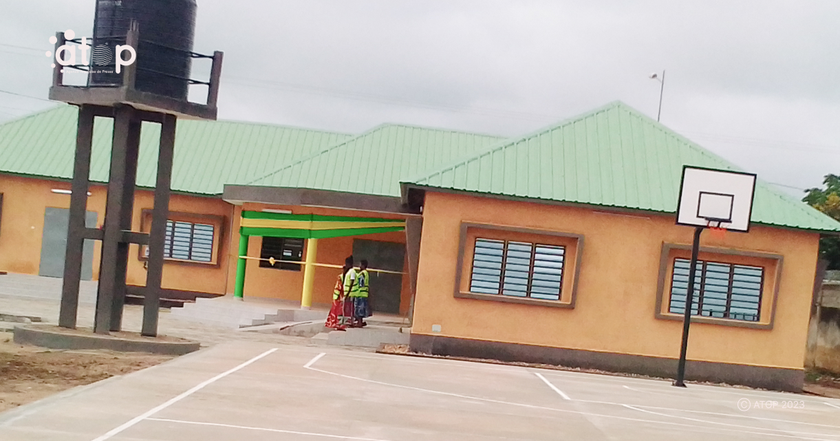 Atop.tg un centre des jeunes inaugure