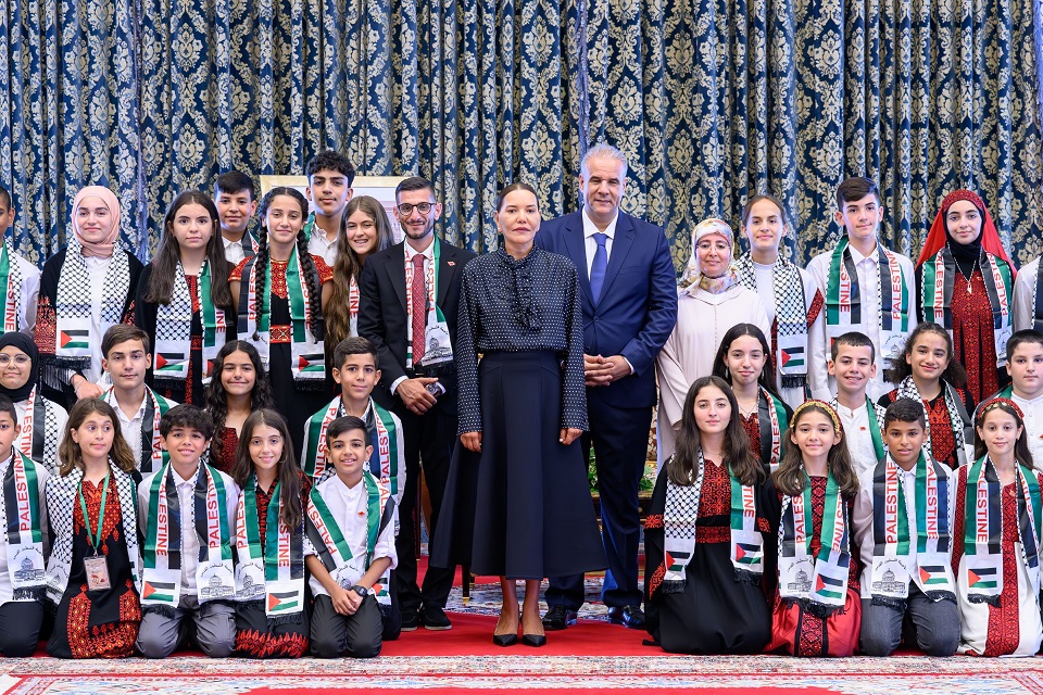La Princesse Lalla Hasnaa et les enfants maqdessis