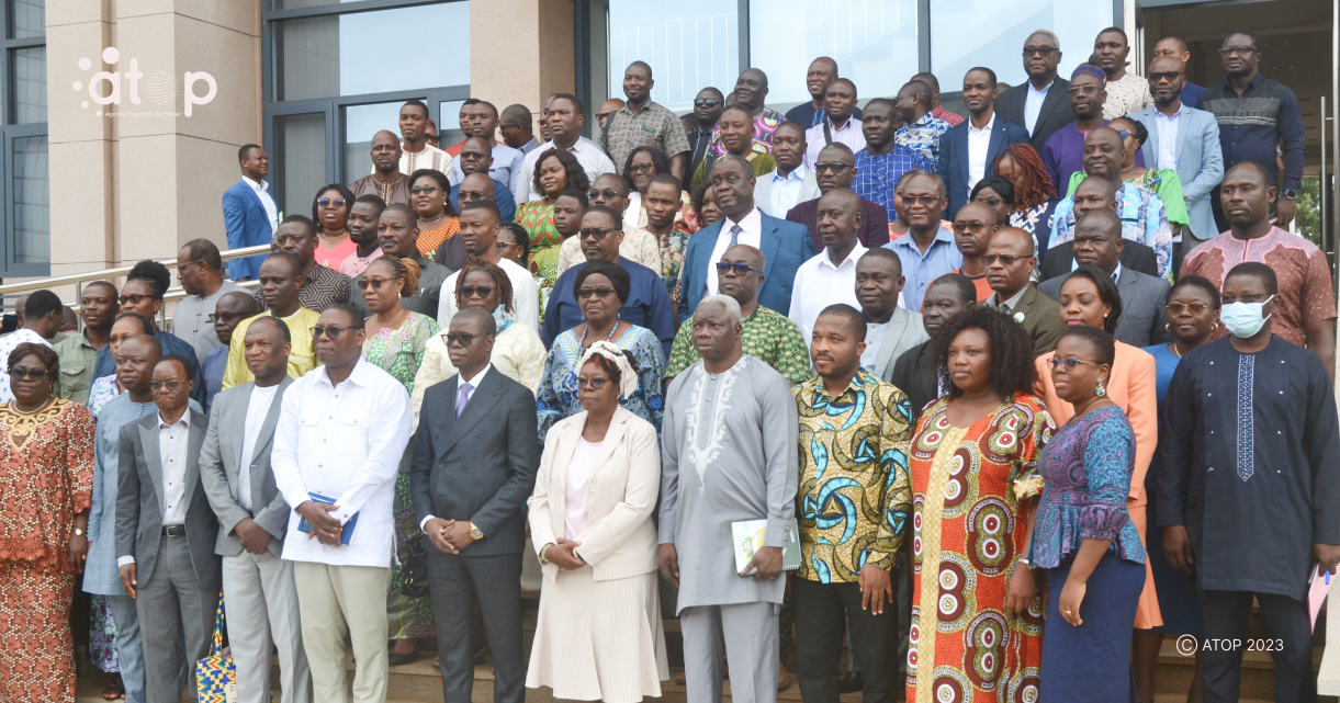Les participants et officiels 1