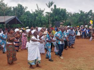 Les populations en liesse