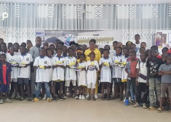 3ème édition de « tennis de table en milieu scolaire » : Des attestations et fournitures scolaires aux participants