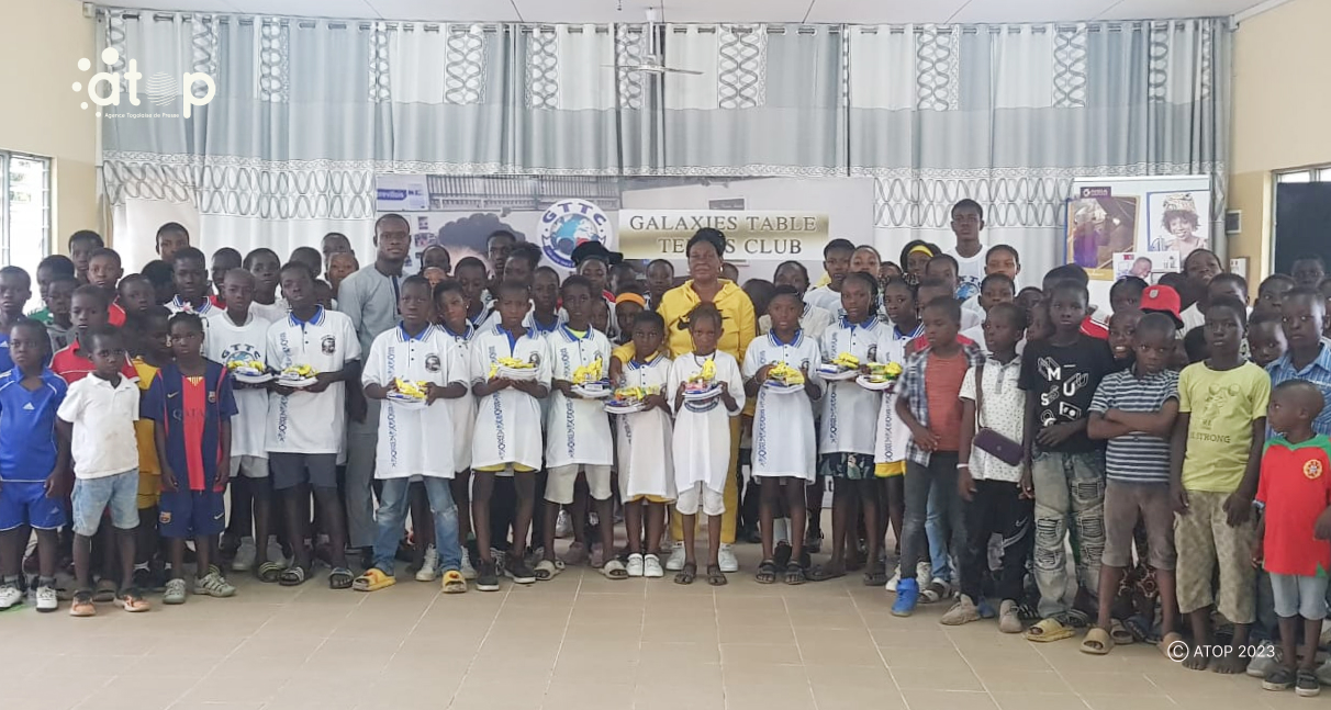 3ème édition de « tennis de table en milieu scolaire » : Des attestations et fournitures scolaires aux participants 1 Oliver 2023 08 31T153230.023